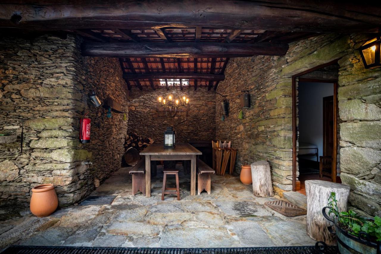 Гостьовий будинок Quinta De Mouraes - Casa Do Xisto Lever Екстер'єр фото