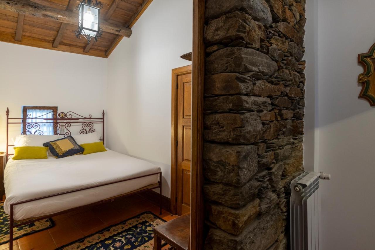 Гостьовий будинок Quinta De Mouraes - Casa Do Xisto Lever Екстер'єр фото